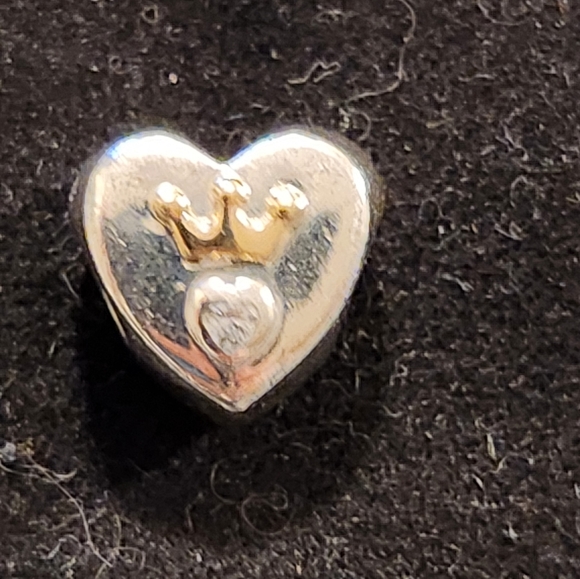 Authentic Pandora Majestic Heart Charm with 14K Gold 791739CZ - Picture 6 of 8